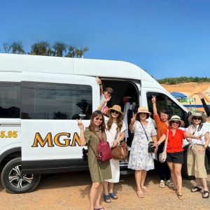 Ha Giang To Cat Ba Island Luxury Car - Ha Giang Private Car