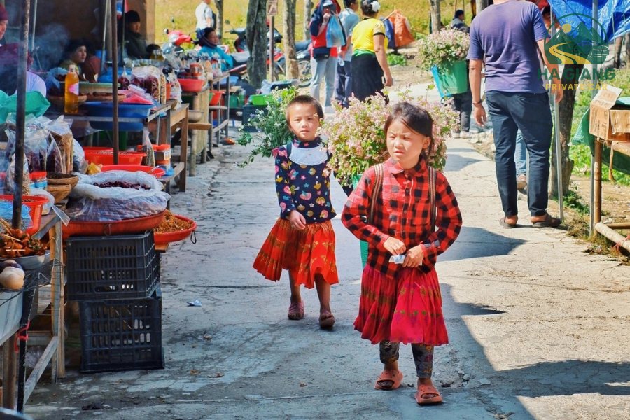 Ha Giang Market - Ha Giang Private Car