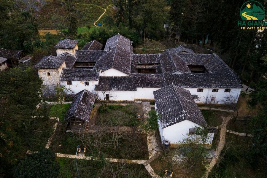 Hmong King Palace - Ha Giang Private Car