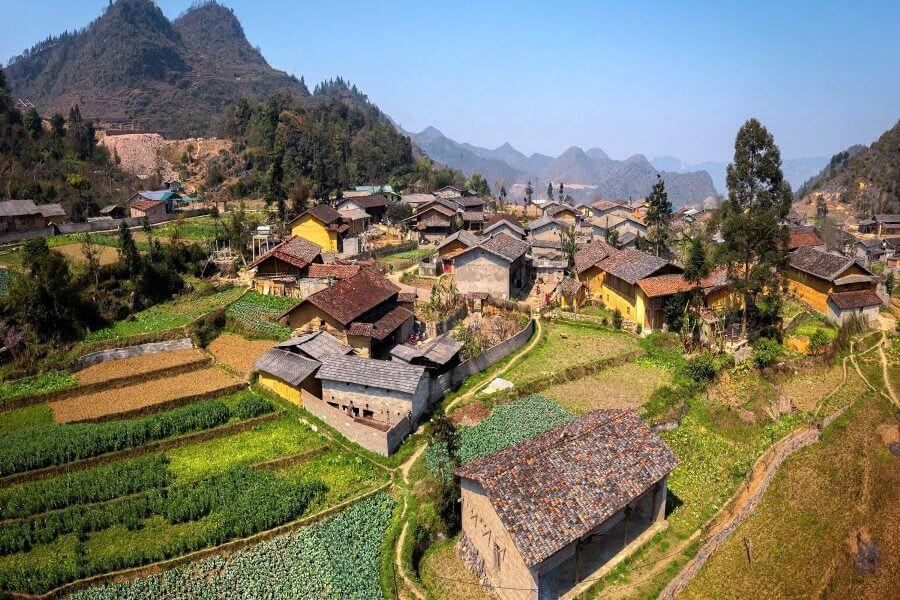 Lo Lo Chai Village- Ha Giang Private Car Travel