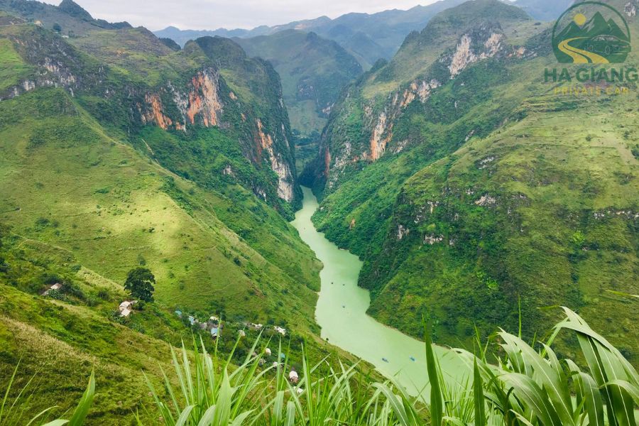 Nho Que River - Ha Giang Private Car
