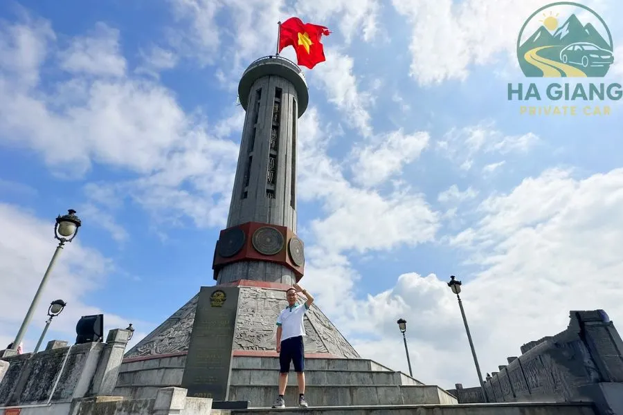 Lung Cu Flag Tower
