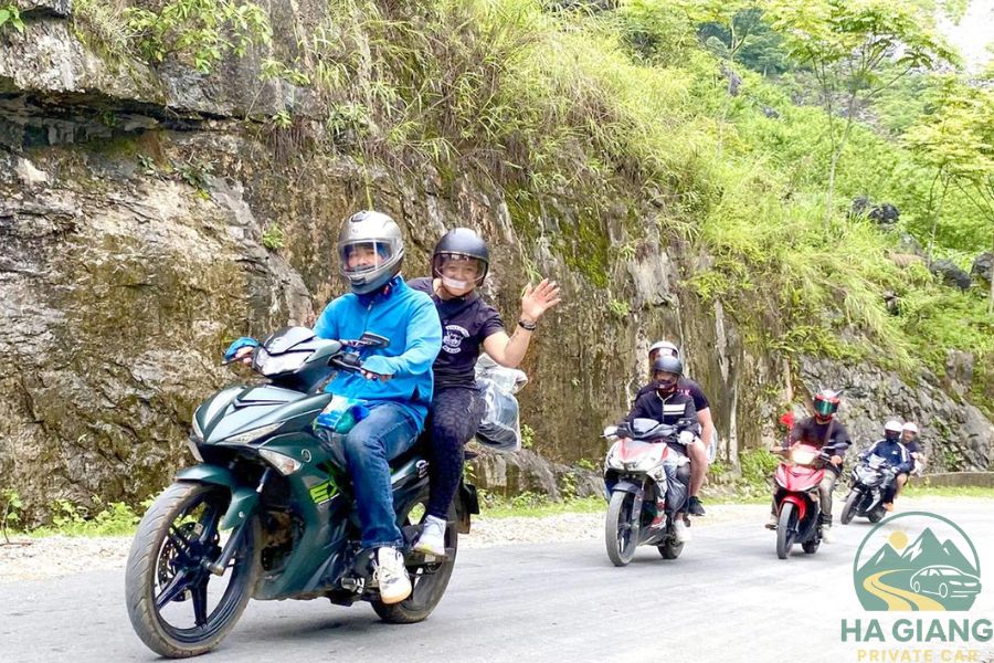 Ride a motorbike to Quan Ba
