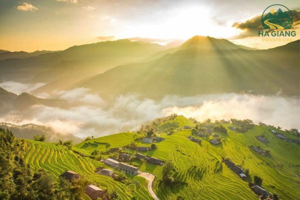 Best Viewpoints In Ha Giang - Ha Giang Private Car